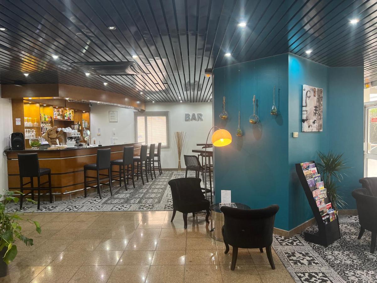 Western Saphir Hotel